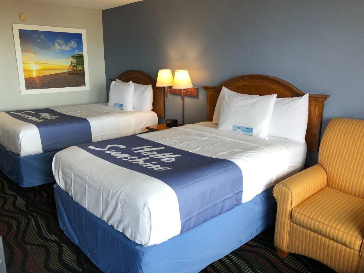 Days Inn By Wyndham Fort Myers Eksteriør bilde